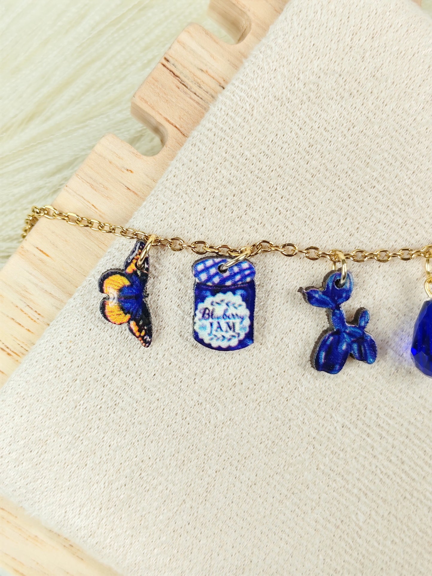 Collana in acciaio "Nel blu dipinto di blu"