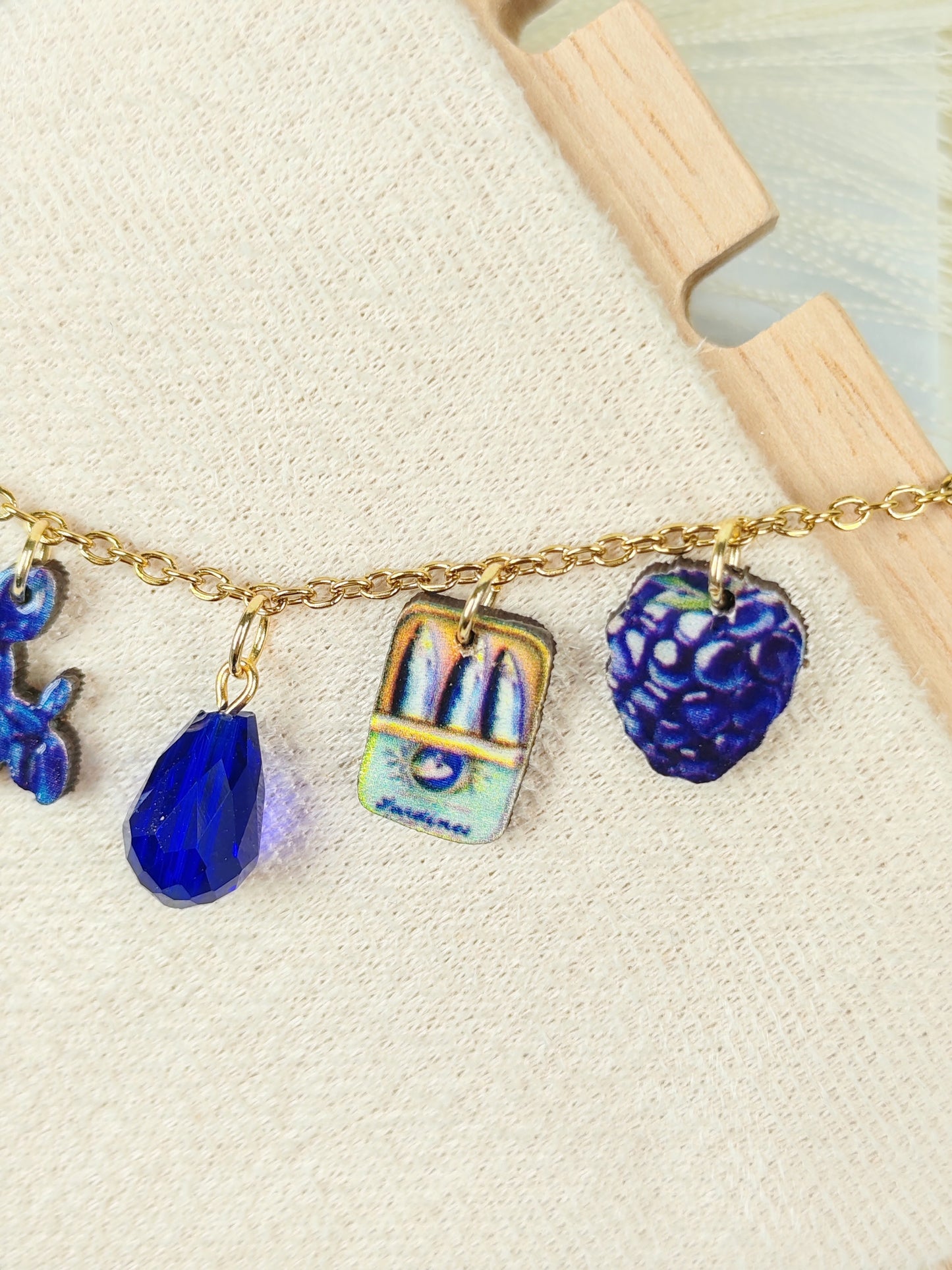 Collana in acciaio "Nel blu dipinto di blu"