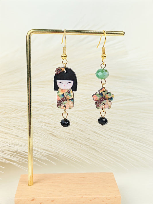 Orecchini Kokeshi pastello