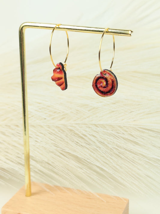 Orecchini a cerchio croissant girella