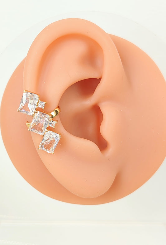 Ear Cuff acciaio dorato con zirconi squadrati