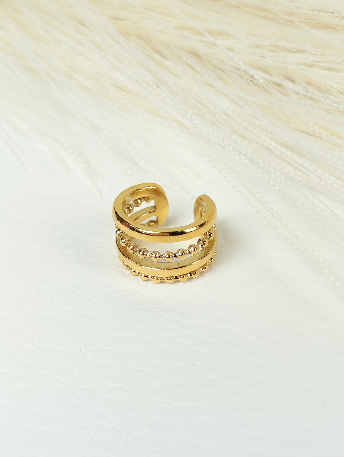 Ear Cuff acciaio dorato 4 fili