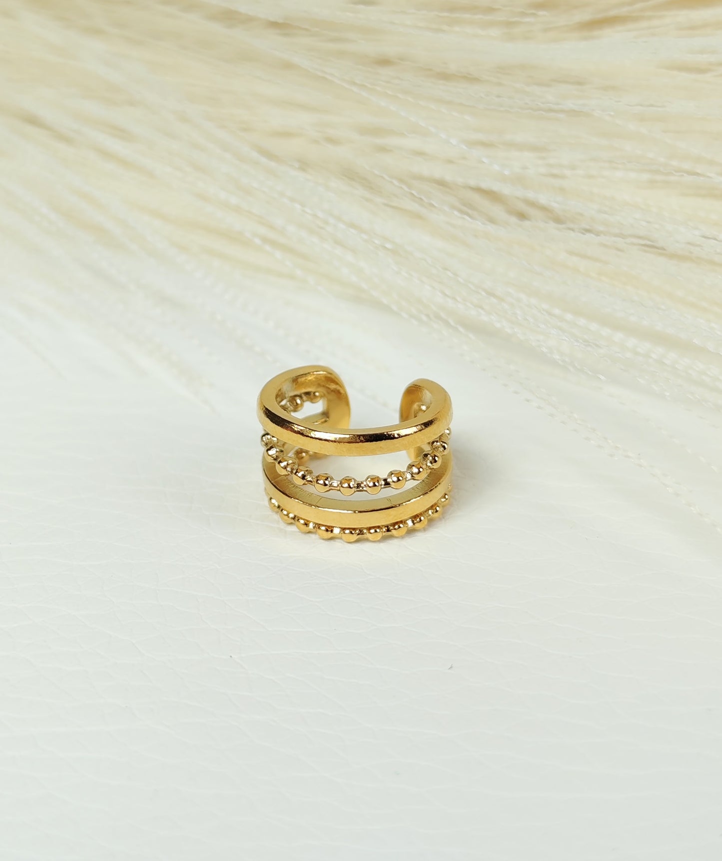 Ear Cuff acciaio dorato 4 fili