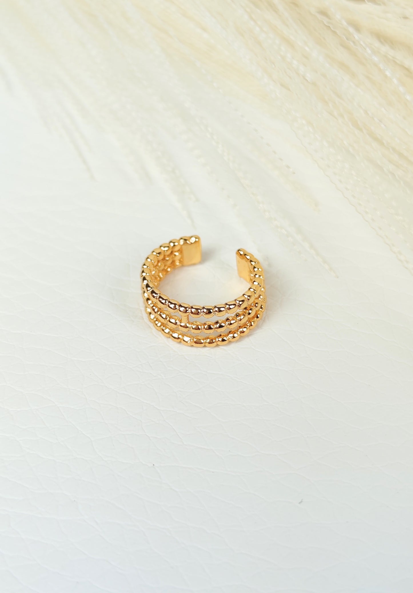 Ear Cuff acciaio dorato 3 fili
