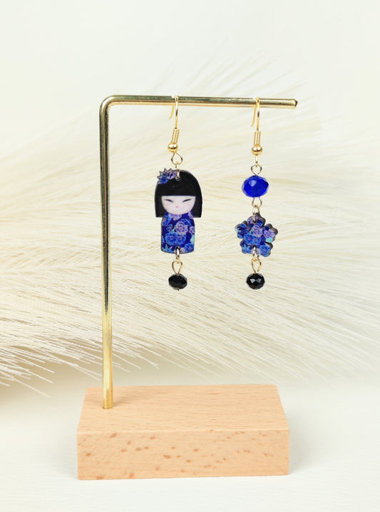 Orecchini Kokeshi blu