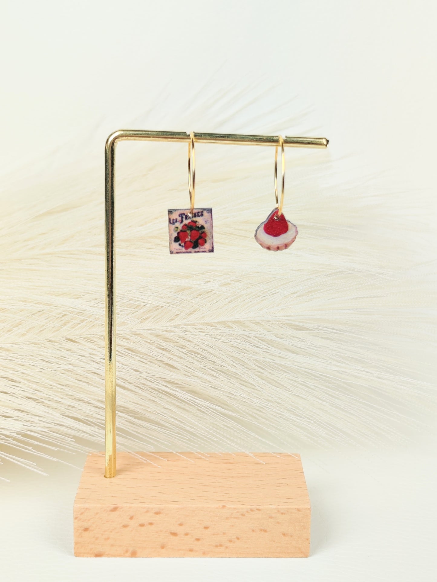 Orecchini a cerchio dolce alla fragola