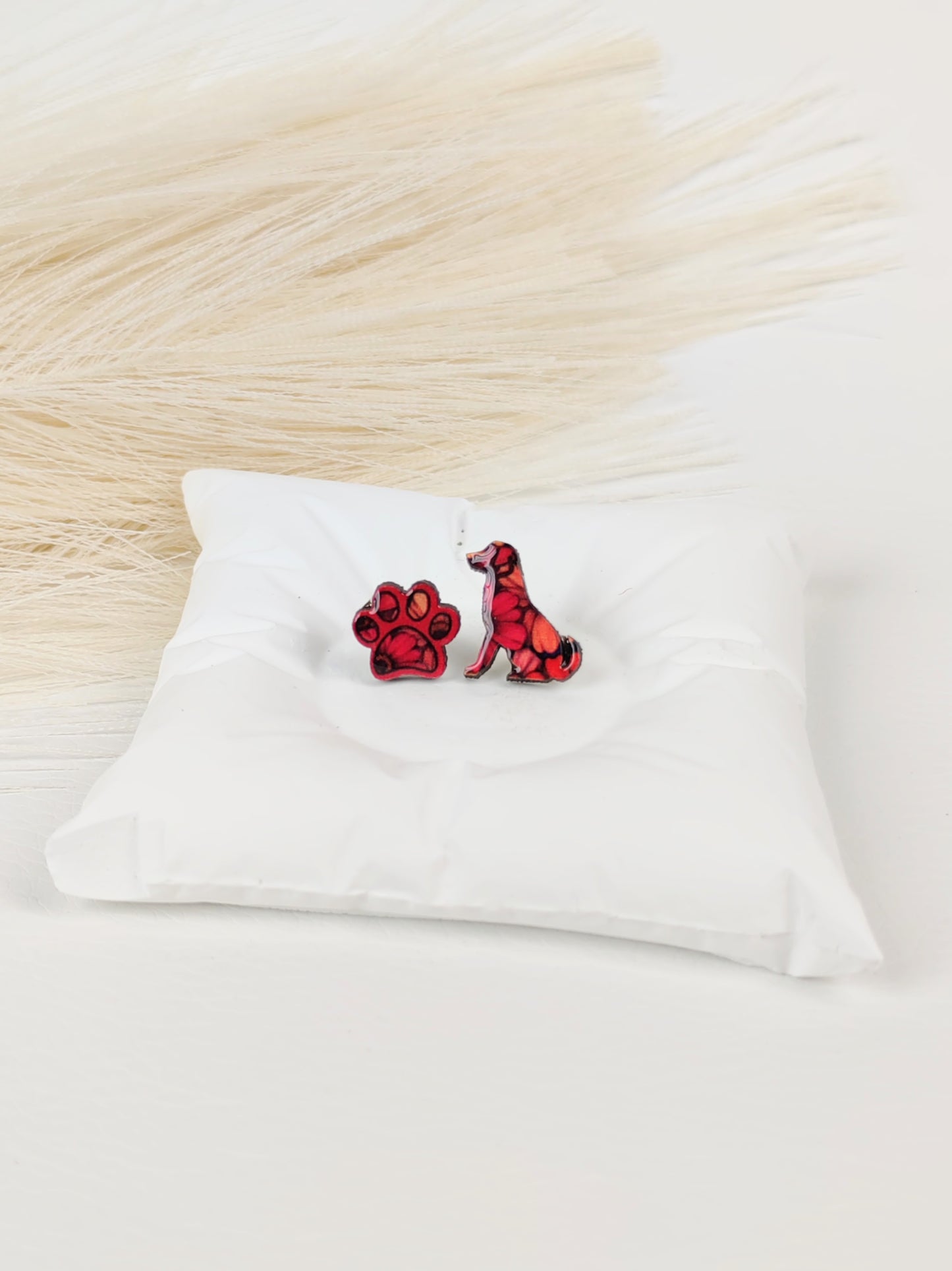 Orecchini a lobo cane rosso