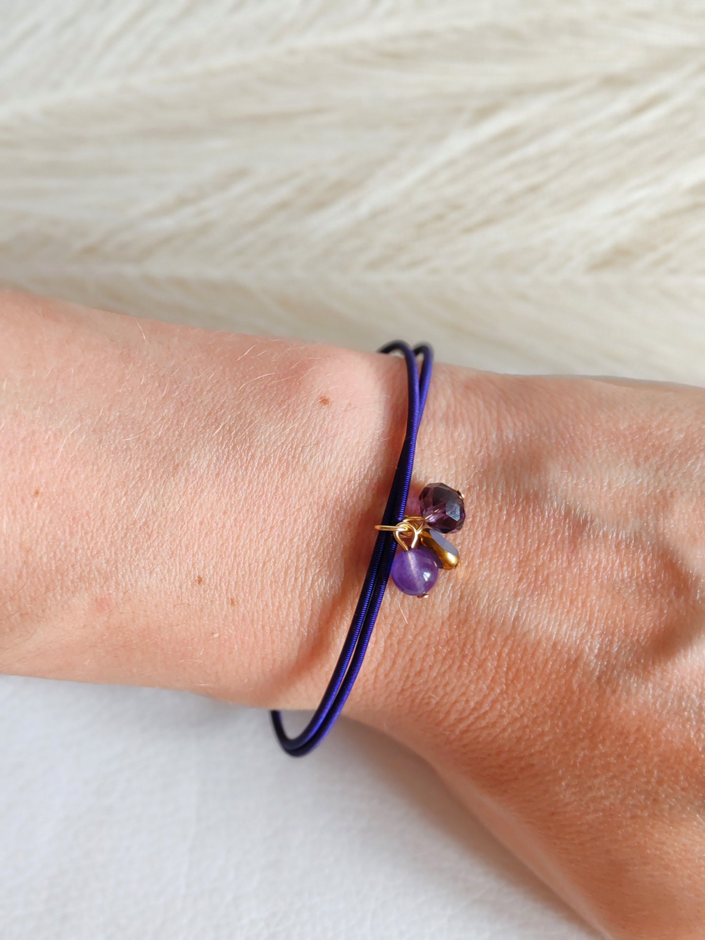 Bracciale elastico in acciaio viola