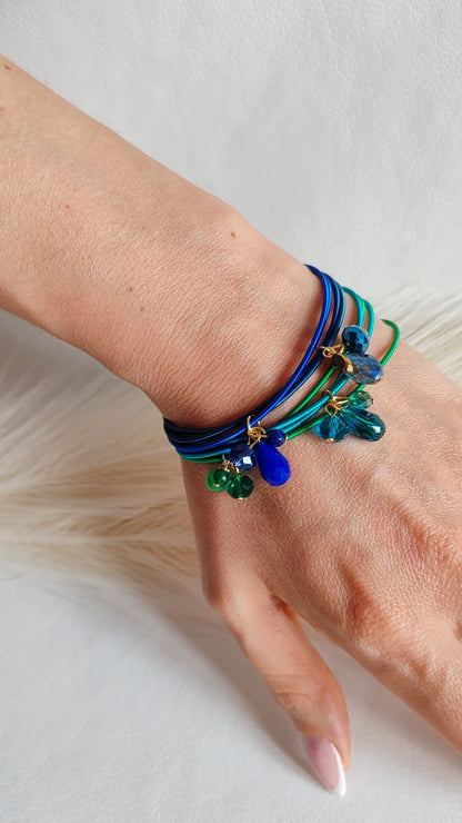 Bracciale elastico in acciaio azzurro polveroso